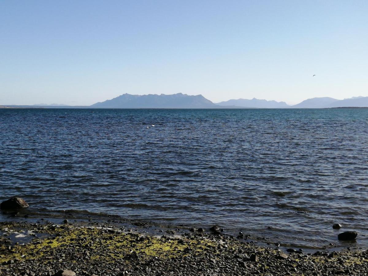 Hotel Costanera Puerto Natales Exterior photo