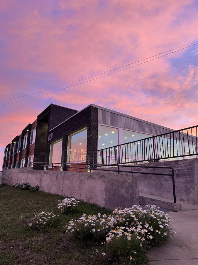 Hotel Costanera Puerto Natales Exterior photo